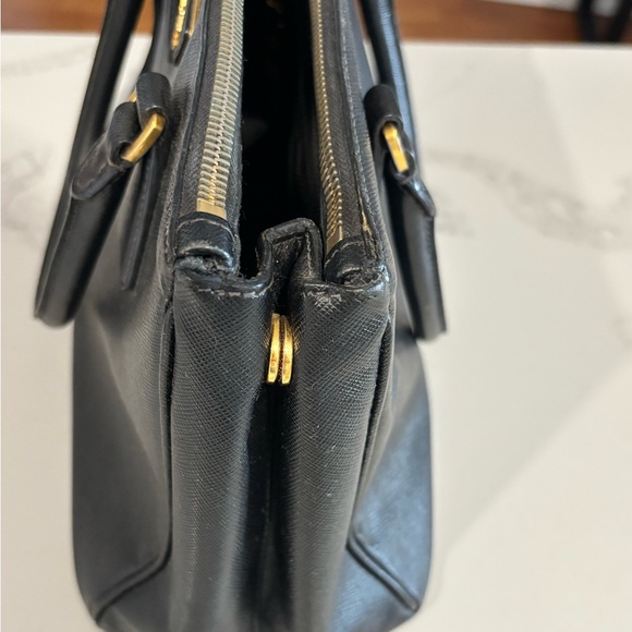 Prada Galleria Saffiano leather bag - Picture 3 of 9